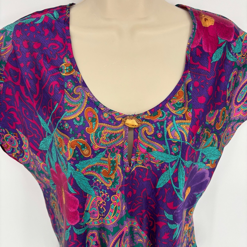 California Miss Vintage Paisley Floral Blouse Purple Magenta Cap Sleeve Medium